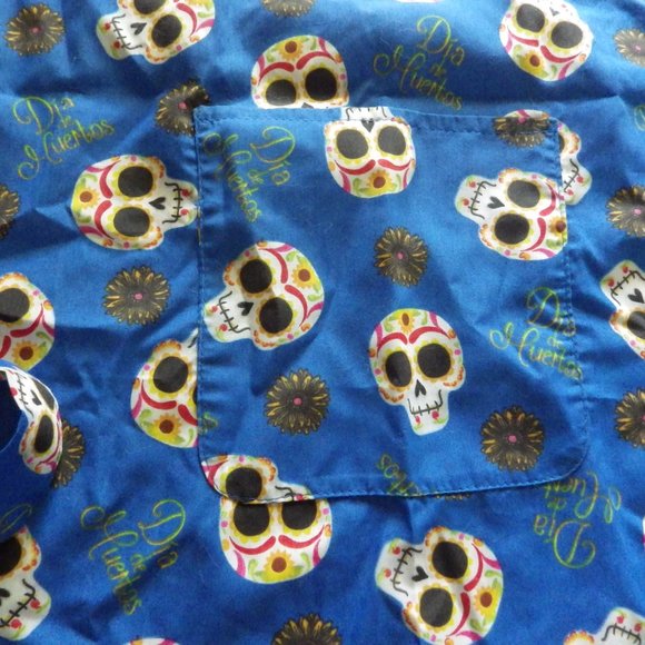 Dia de Muertos Apron/ Day of the dead/ Skulls - Picture 5 of 5